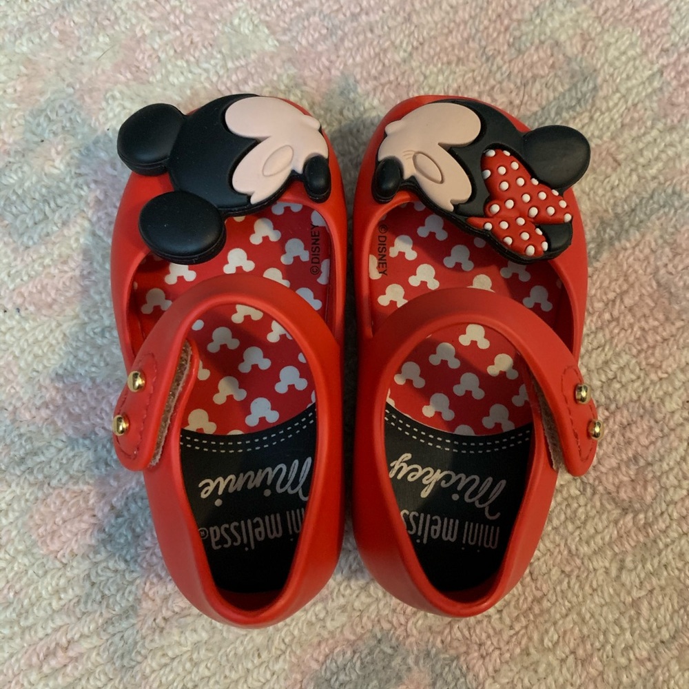 Mini Melissa Kissing Minnie and Mickey - size 5